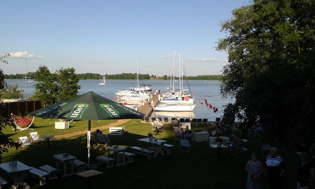 Stare Sady Chillout Rooms "Pod Jabloniami" Mikołajki Bagian luar foto