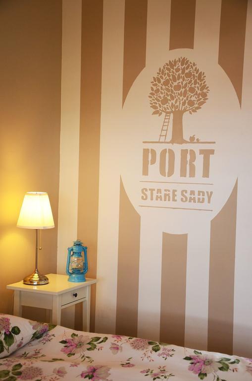 Stare Sady Chillout Rooms "Pod Jabloniami" Mikołajki Ruang foto